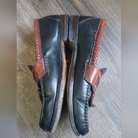 Allen Edmonds Maxfield tassel loafers Black Brown Leather Size 8 D - Picture 2 of 8